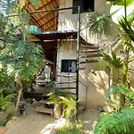 La Punta Surfhouse 2