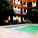 Hotel Yurimar