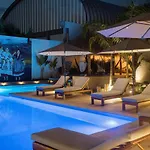 Hotel Camino Del Sol