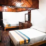Hotel Bungalows y Cabañas Acuario