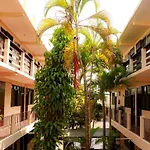 Hotel Rivera Del Mar