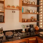 Casa Raffaella Modern Apartments With Ac Pool Starlink