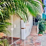 Hotel Flor De Maria