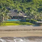Casa Mona - Beachfront Luxury Villa - Verified Listing