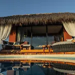 Lu Vee Oasis