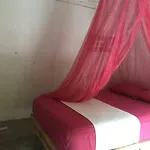 Alebrijes Surf House (Adults Only)