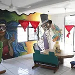 Vivo Escondido