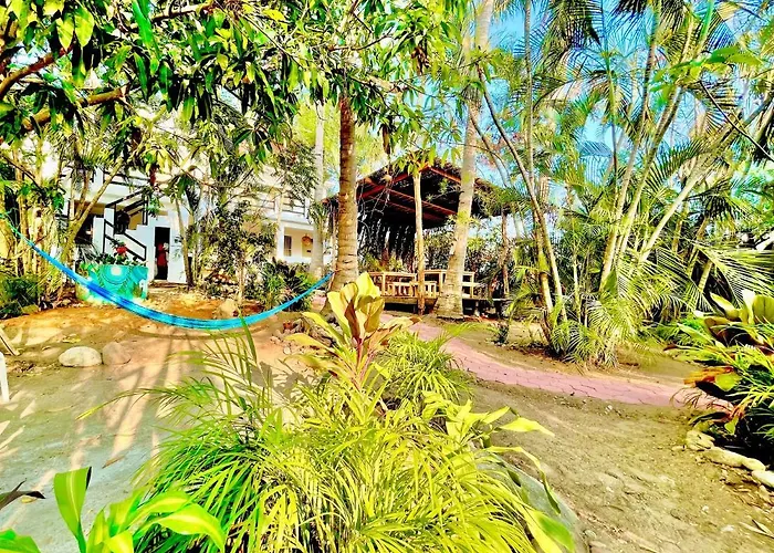 El Eden Escondido
