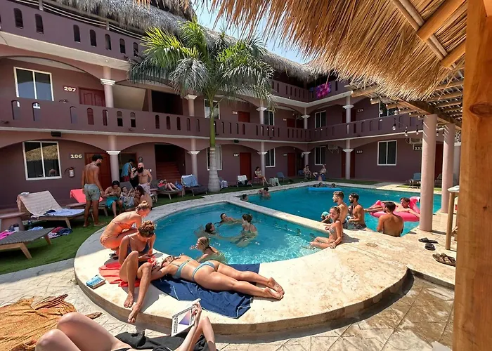 Viajero Puerto Escondido Hostel