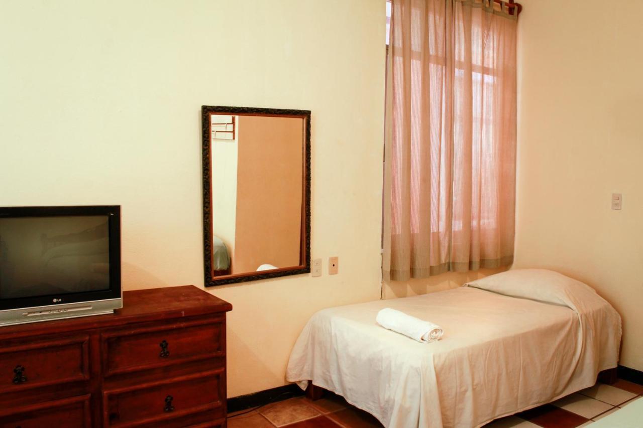 Lupita Puerto Escondido (Oaxaca)