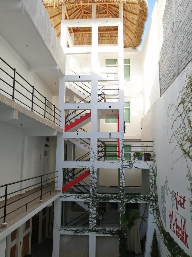 Hotel Tiktaalik 2*