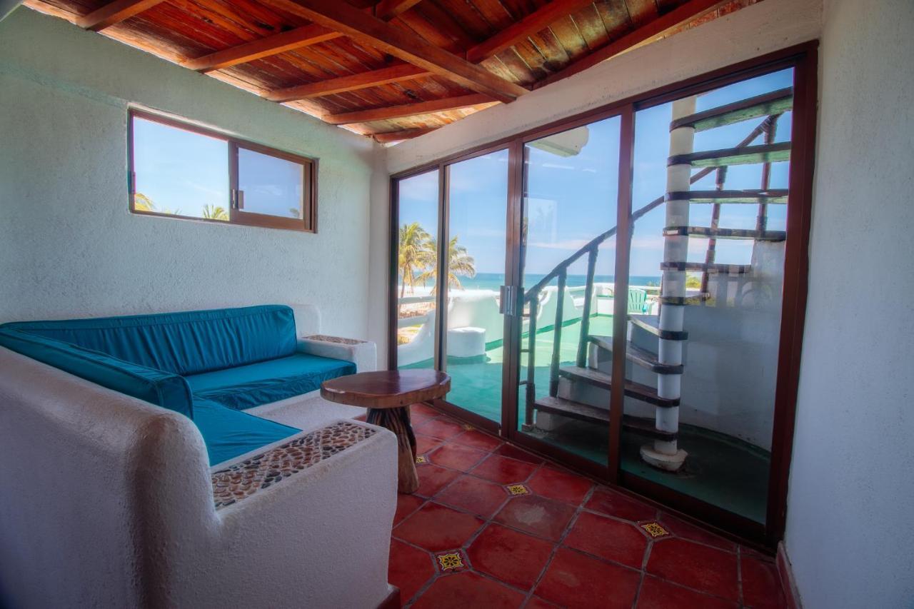 Y Acuario Hotel