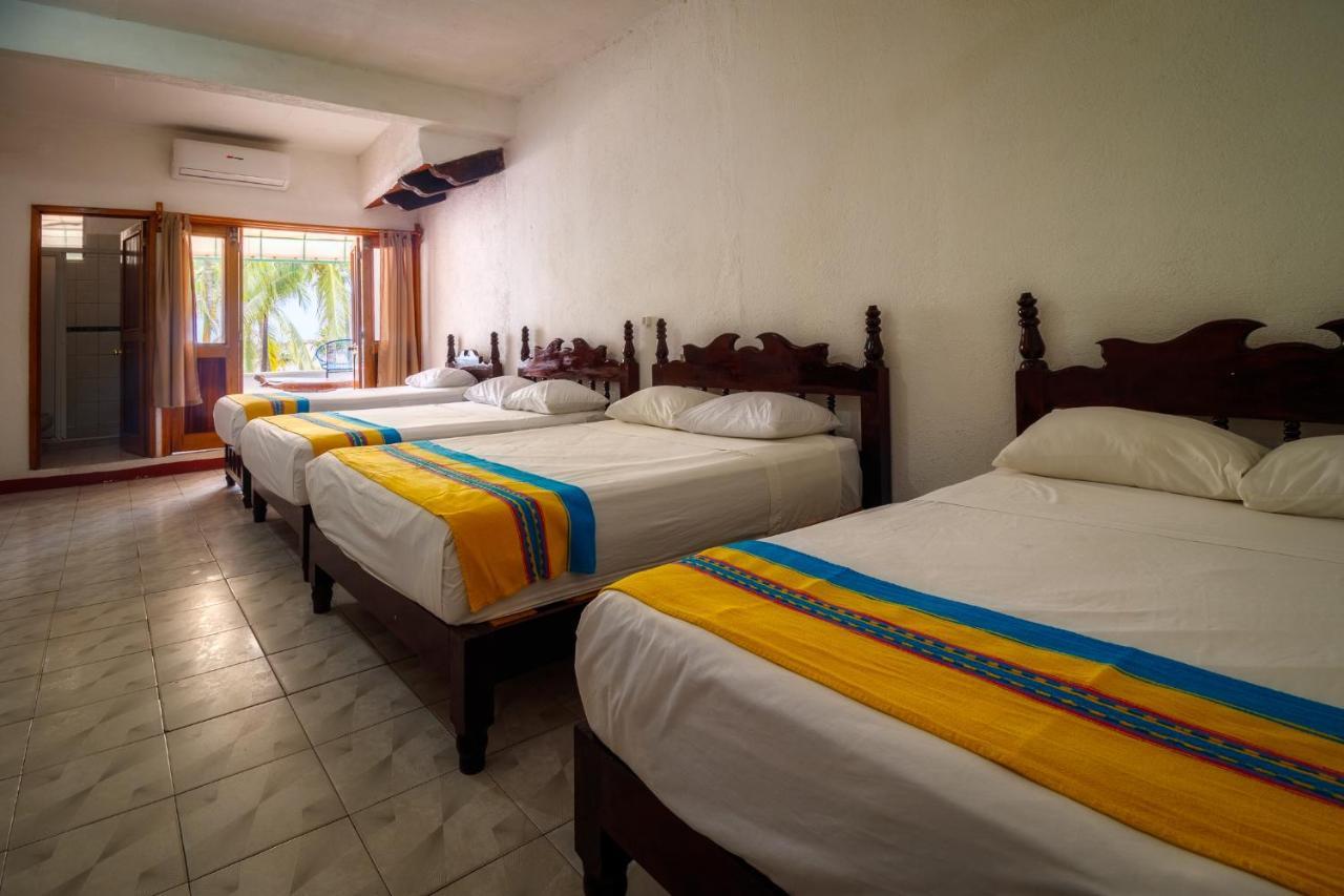 Y Acuario Hotel