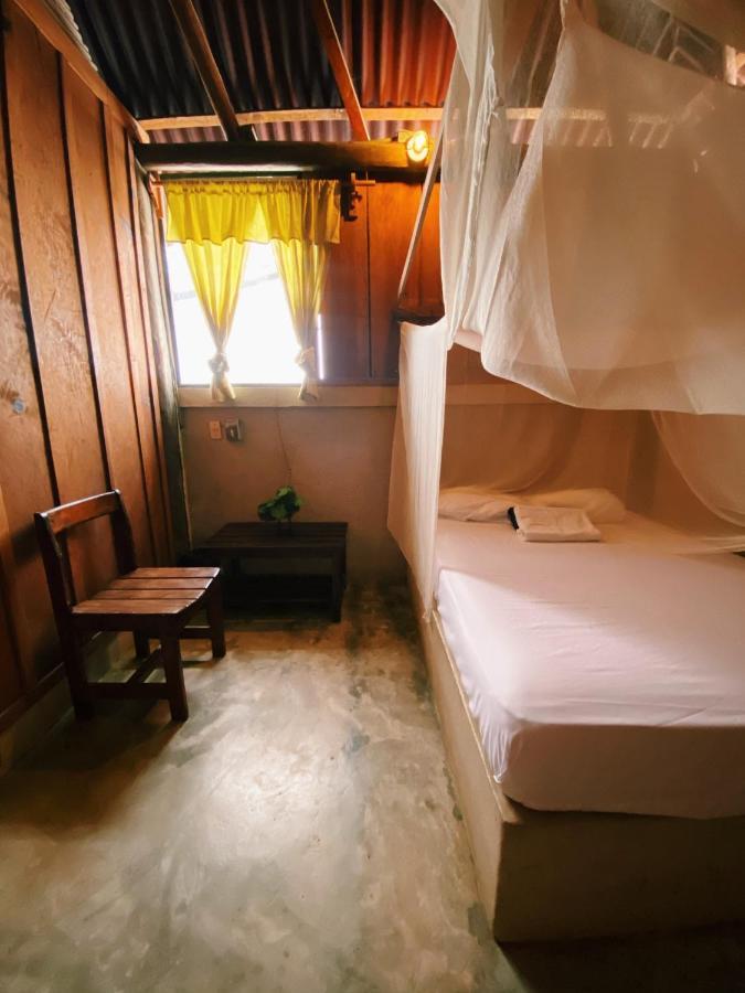 Punta Paraíso Cabanas Pensión Puerto Escondido (Oaxaca)