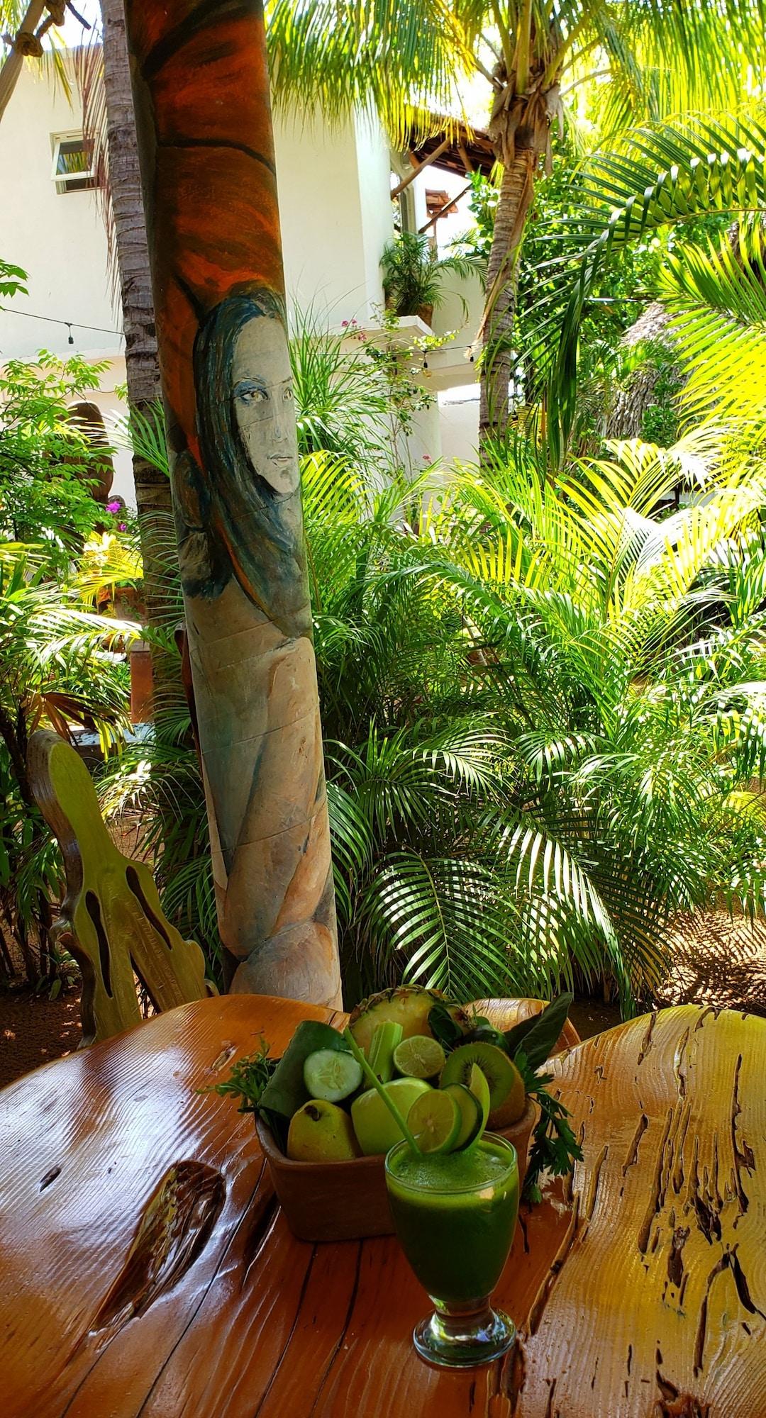 Mozart Y Macondo Hotel