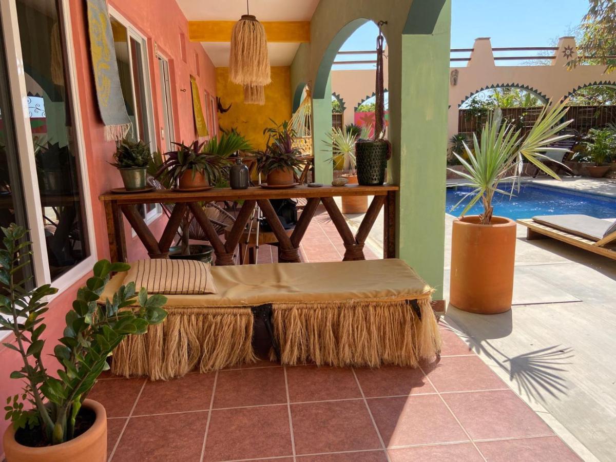 The Pineapple Mansion 4*