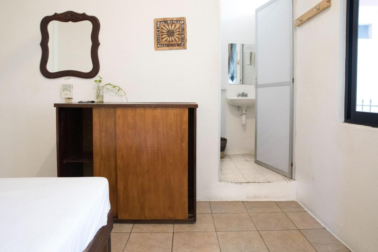 Residencia Artistica Hostel Puerto Escondido (Oaxaca)