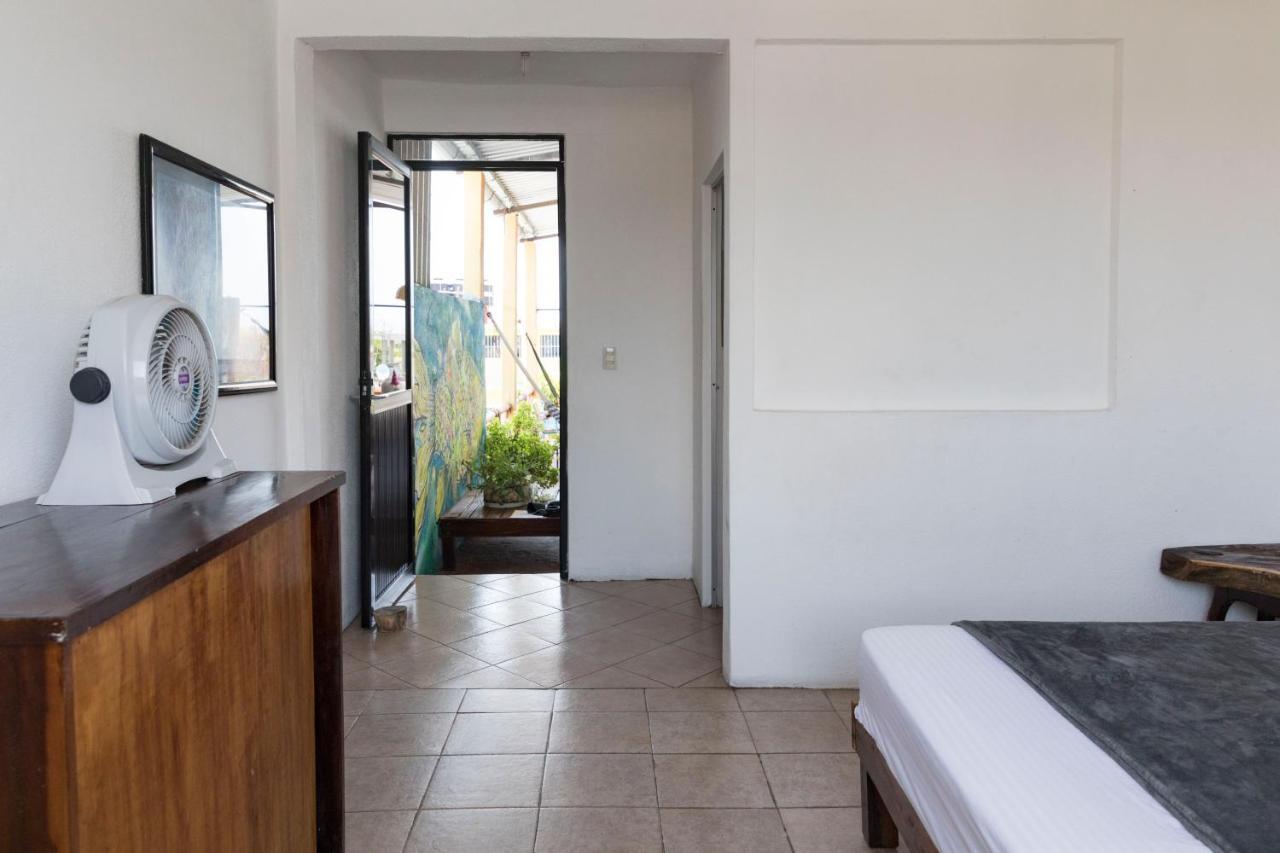 Residencia Artistica Hostel Puerto Escondido (Oaxaca)