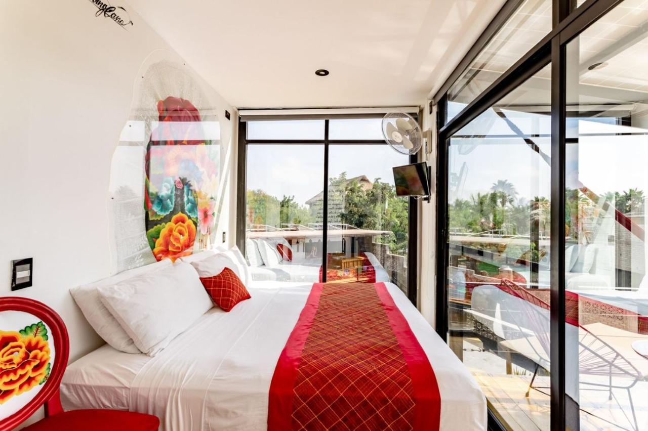 Container - Adults Only Hotel Puerto Escondido (Oaxaca)