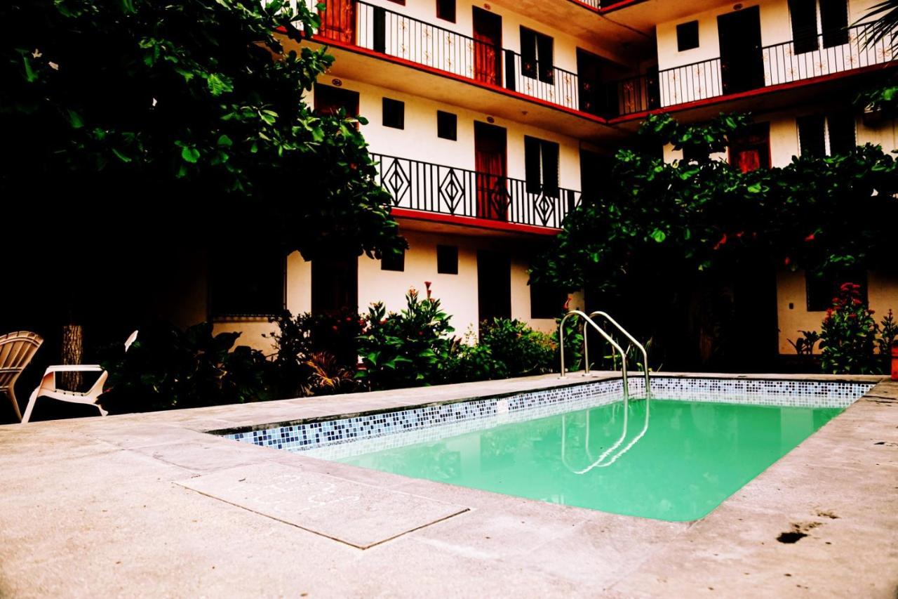 Yurimar Hotel