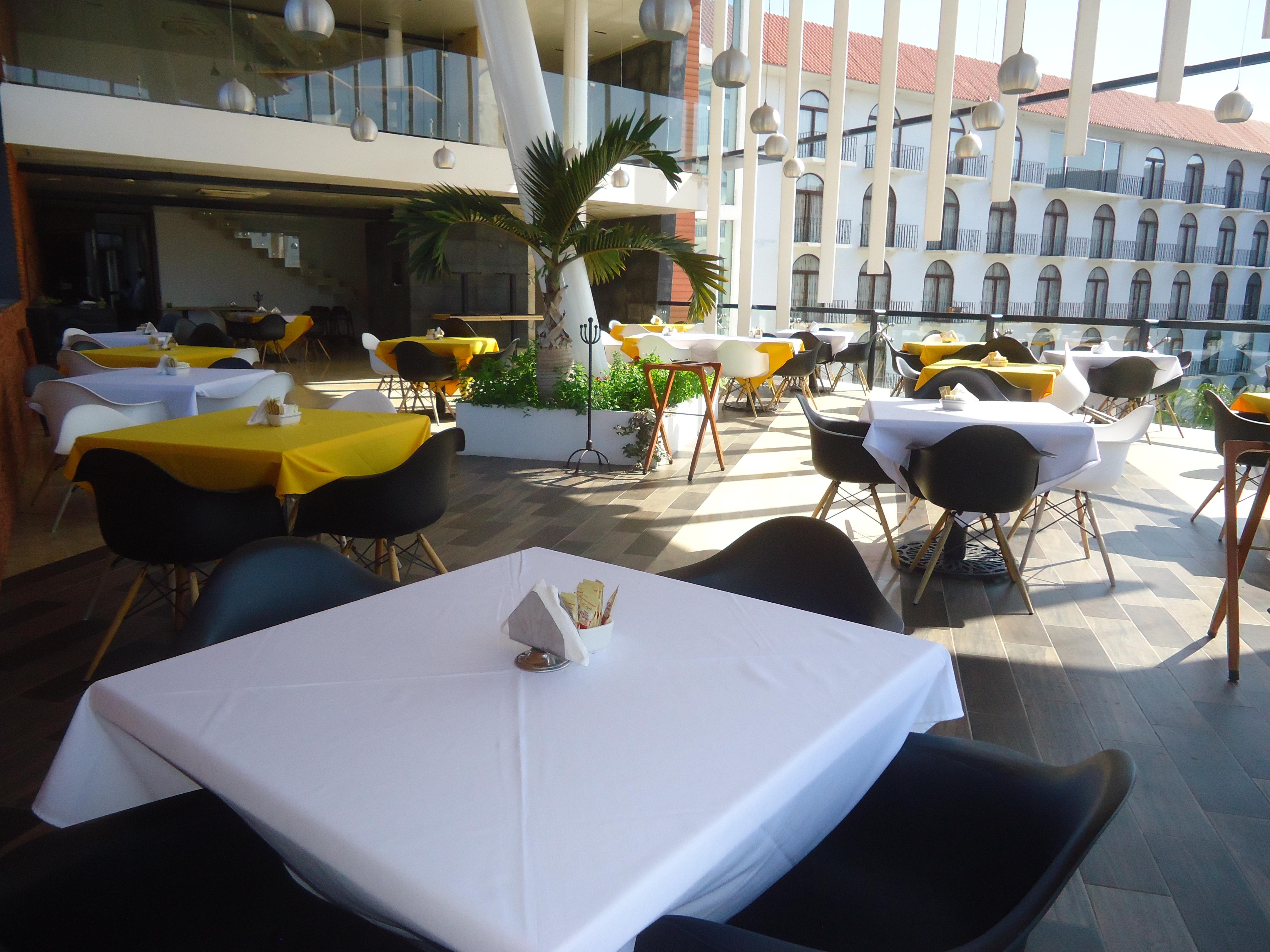 Caracol Plaza 3*