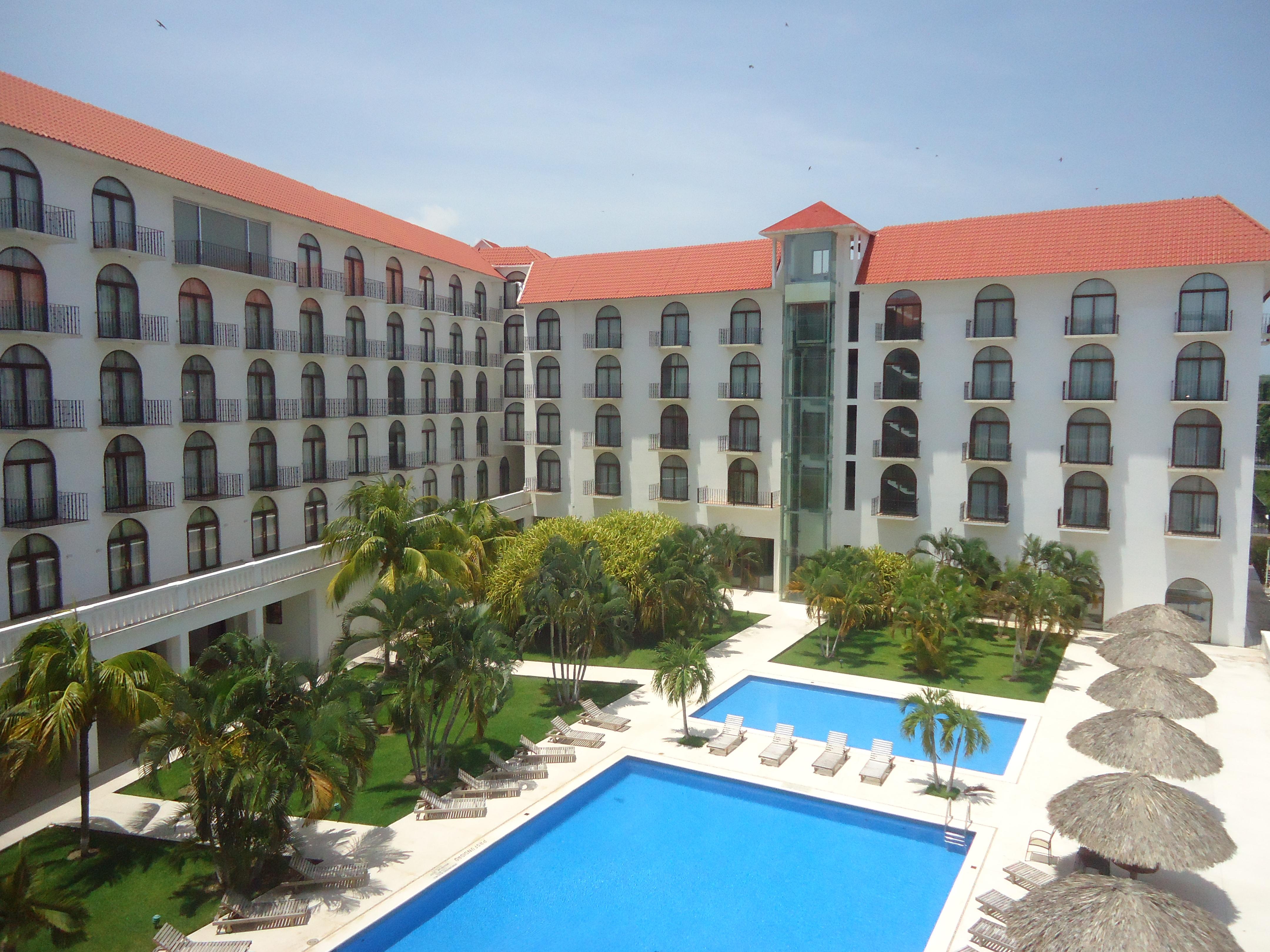 Hotel Caracol Plaza 3*
