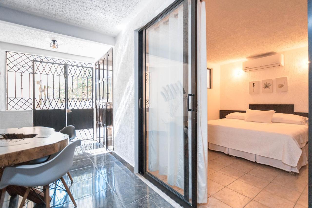 Stunning Duplex Near The Apartment