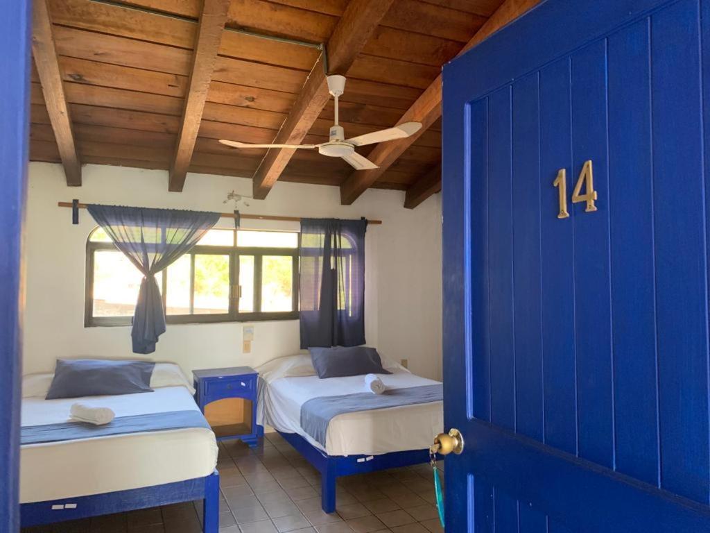 Hotel Mayflower & Puerto Escondido (Oaxaca)