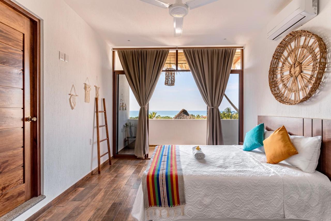 Punta Kai & * Puerto Escondido (Oaxaca)