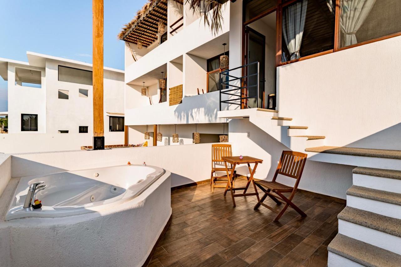 Punta Kai & Hotel Puerto Escondido (Oaxaca)