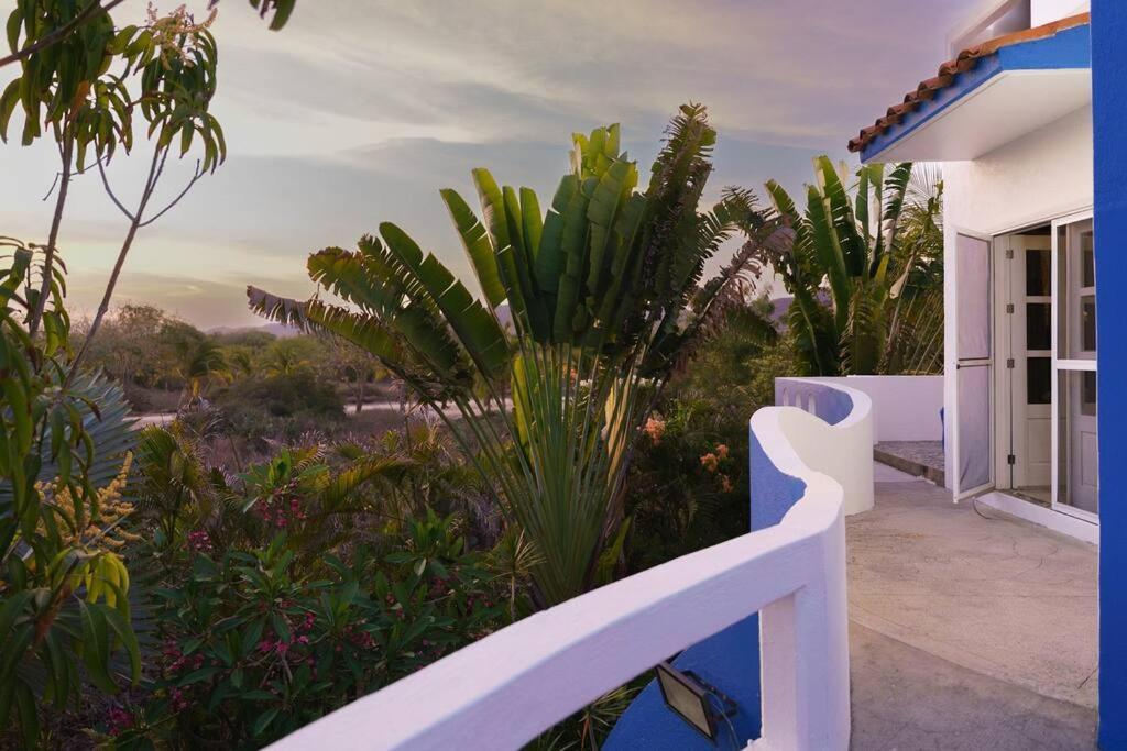 Casa Bibi Ac Wifi Starlink Kitchen Fully Equipped Swimming Pool Hot Water Villa