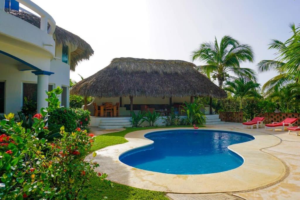 Casa Bibi Ac Wifi Starlink Kitchen Fully Equipped Swimming Pool Hot Water Villa *