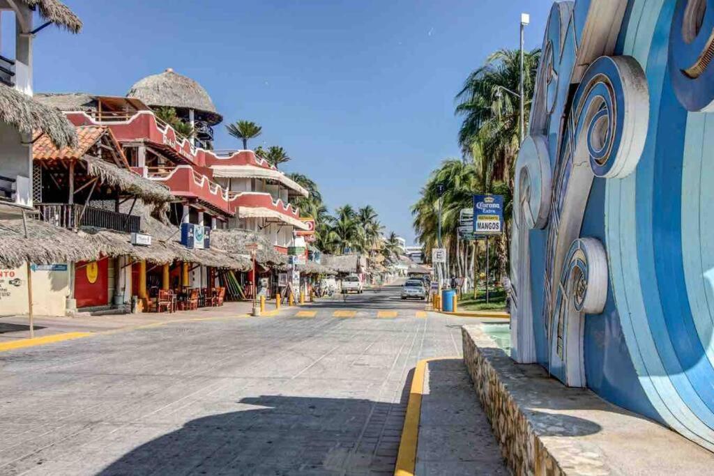 La Punta, 2 Bedroom Beach Bungalow With Private Pool & Starlink Villa *