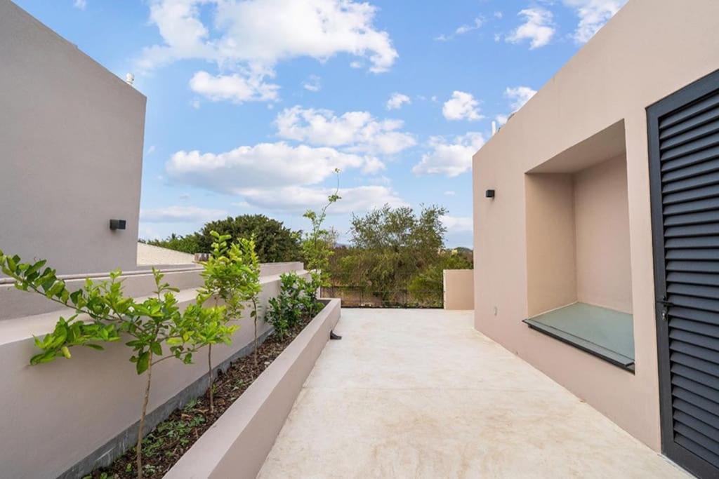 Villa Quiet 3br In La Punta, Private Pool!