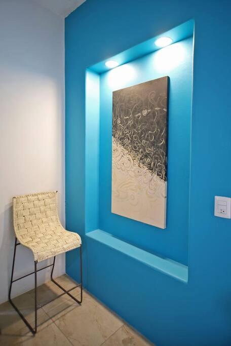 2bdr -rocks At Mikasa- Near Beach, Pool, King Beds, Ac, Fast Wifi *