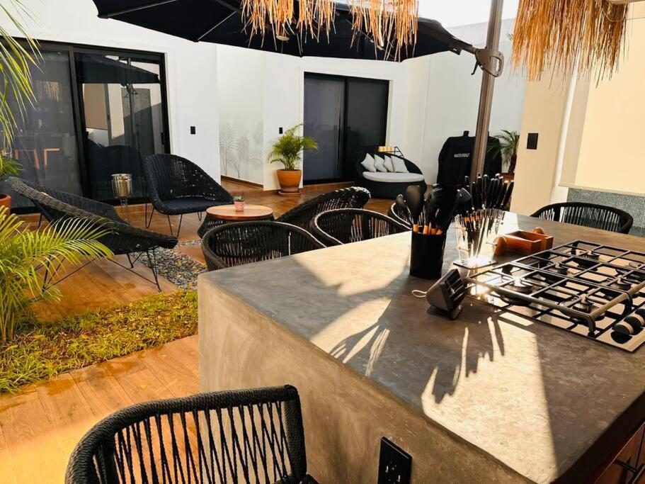 Casa Victoria Puerto Escondido Villa