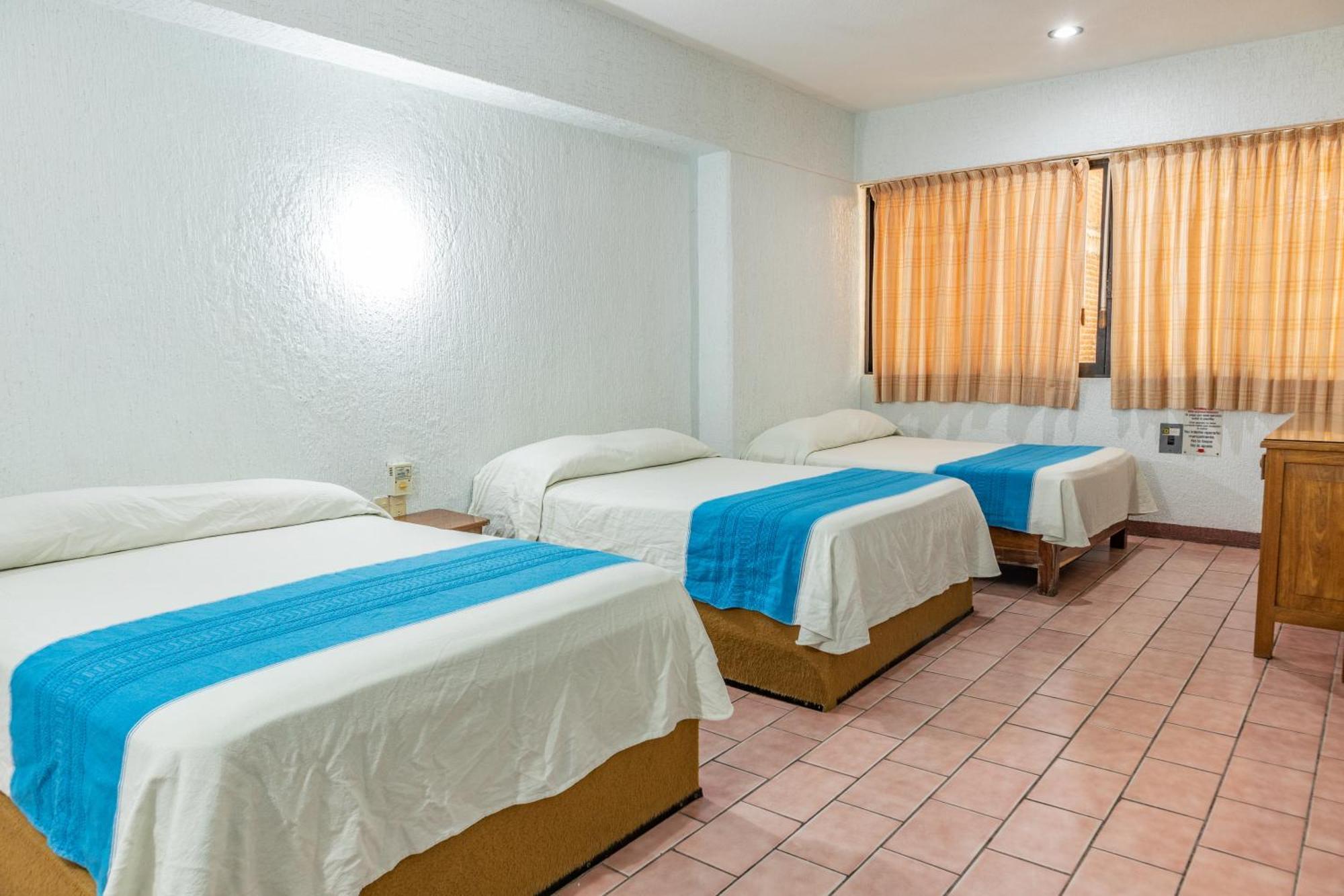 El Mirador Hotel