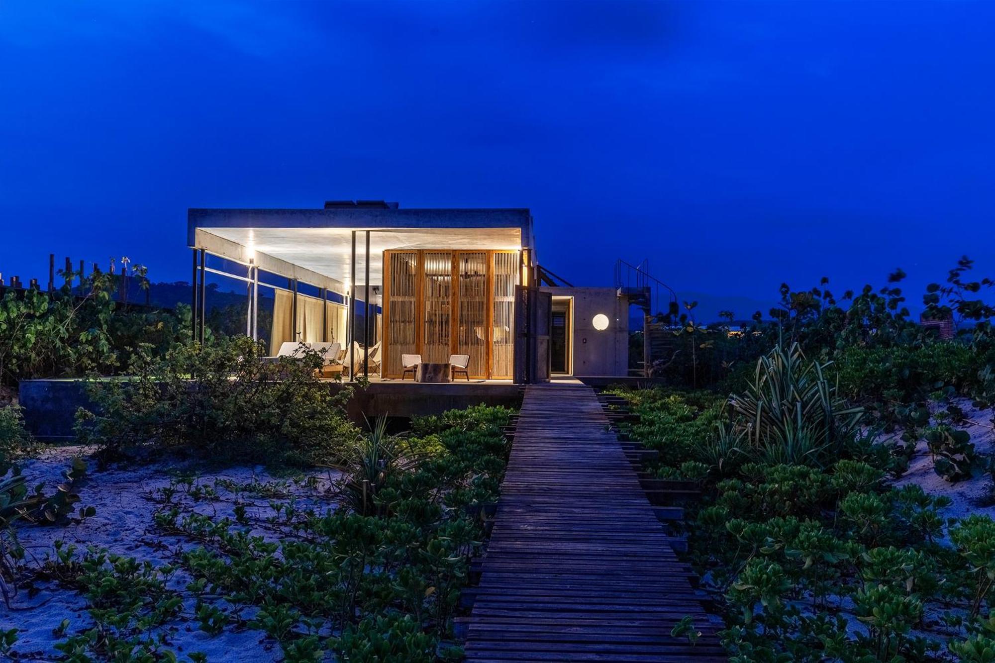 Casa Matilda, Cerca De Casa Wabi Y Terrestre