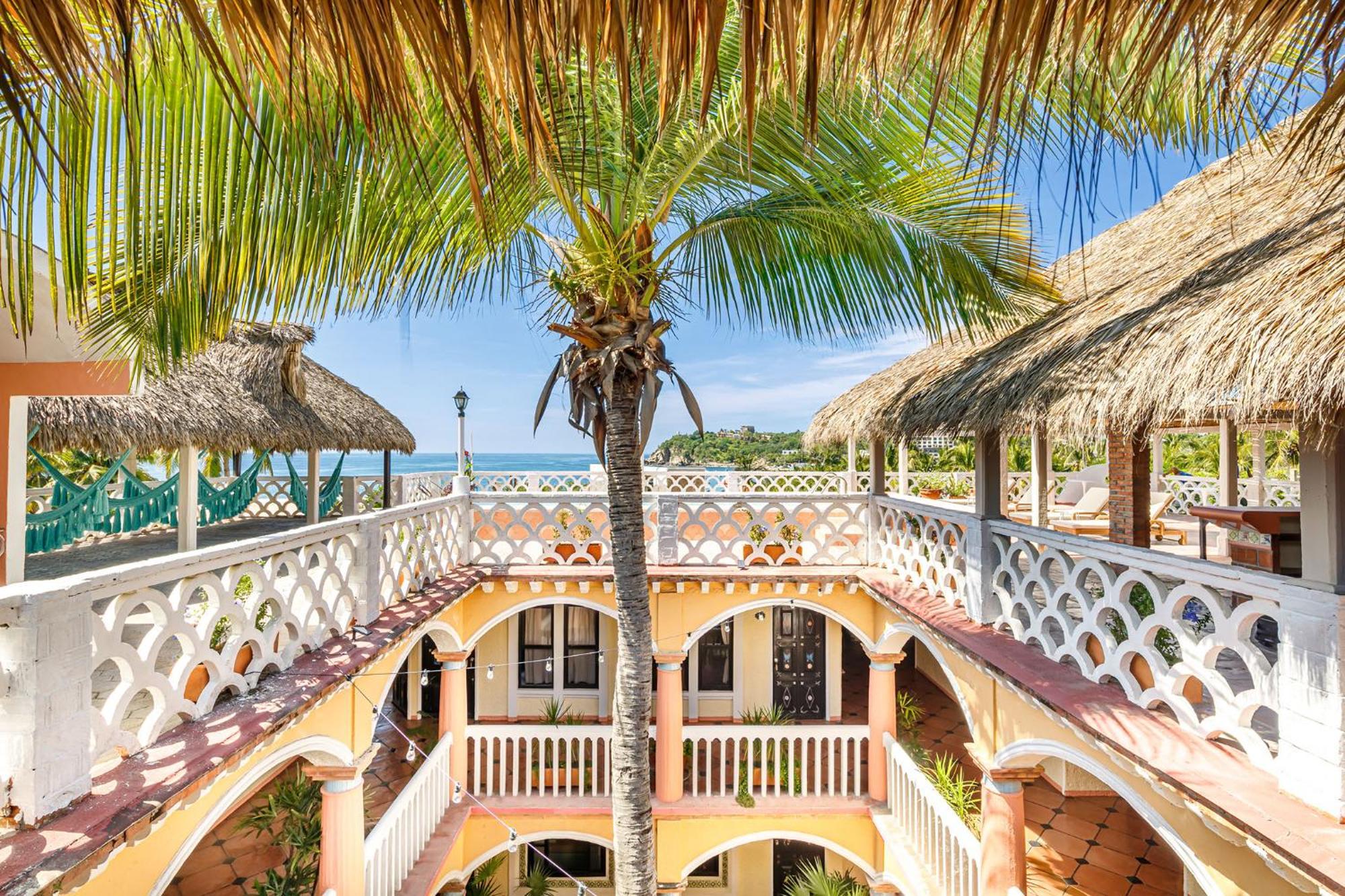 Hotel Flor De Maria Puerto Escondido (Oaxaca)