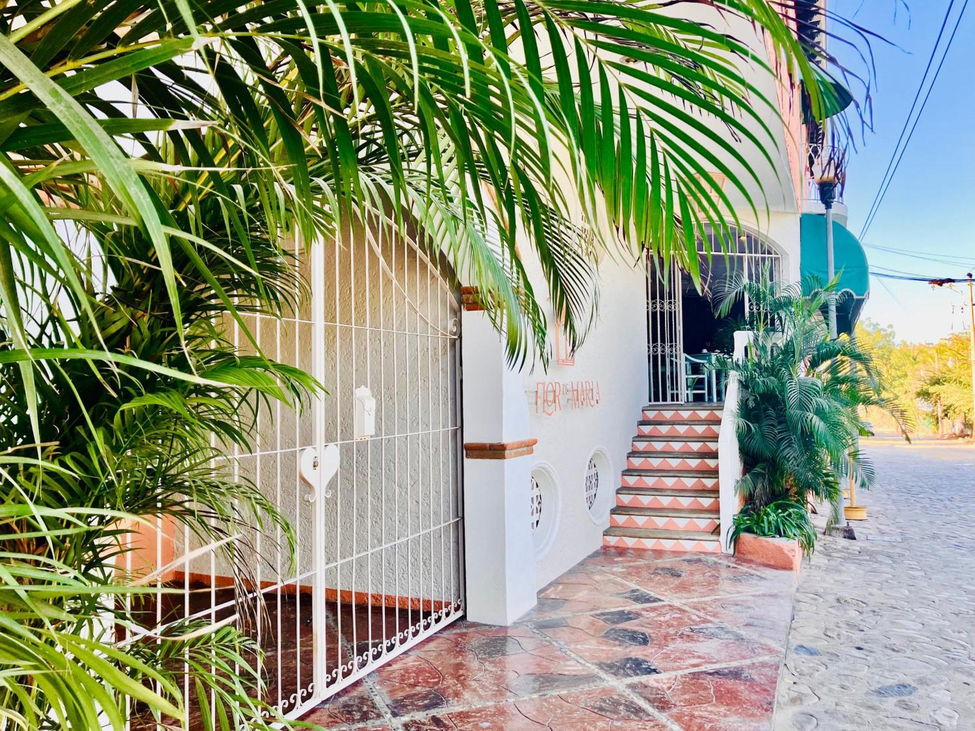 Hotel Flor De Maria 4*