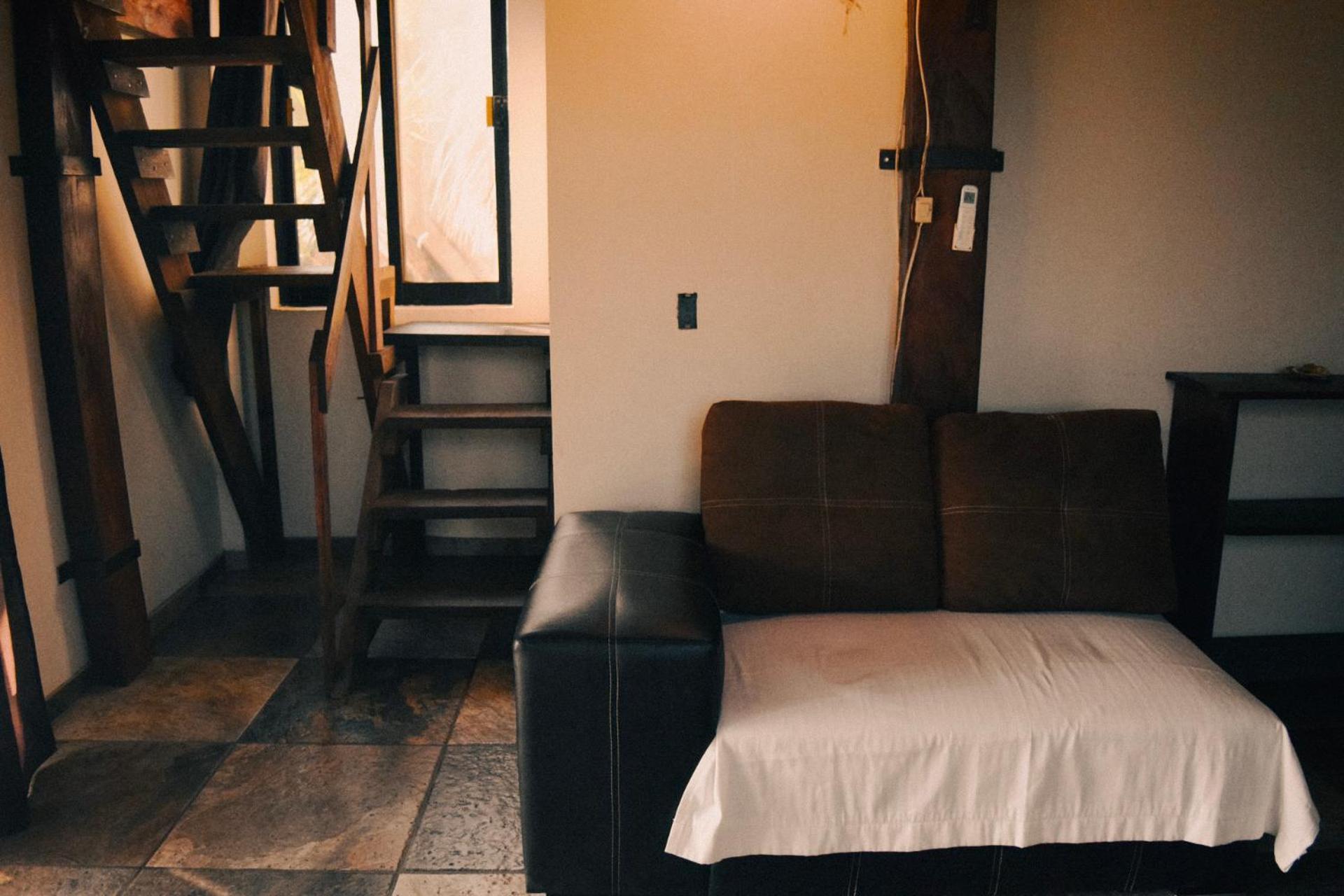 Guest house Front