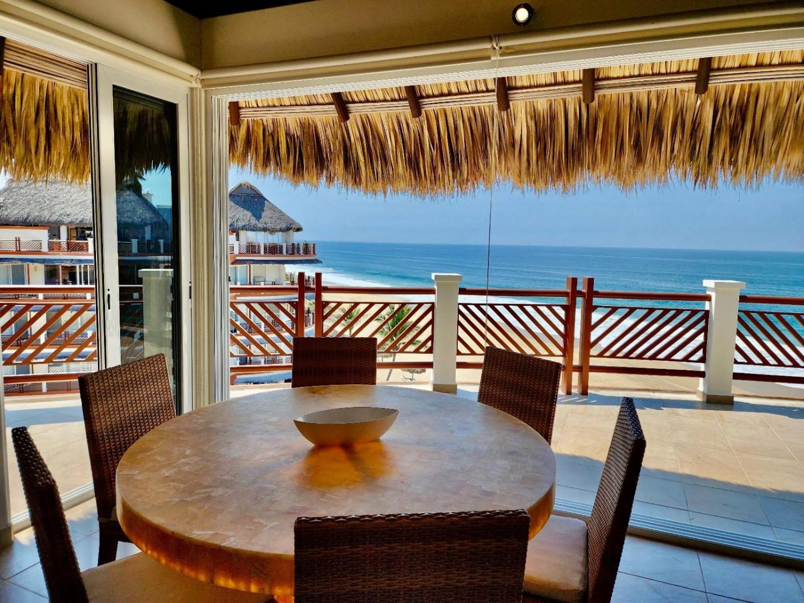 Beachfront In A Peaceful 8mi From Puerto Escondido Apartamento