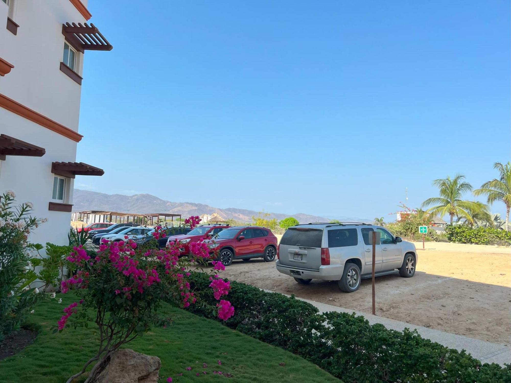 Beachfront In A Peaceful 8mi From Puerto Escondido Apartamento *