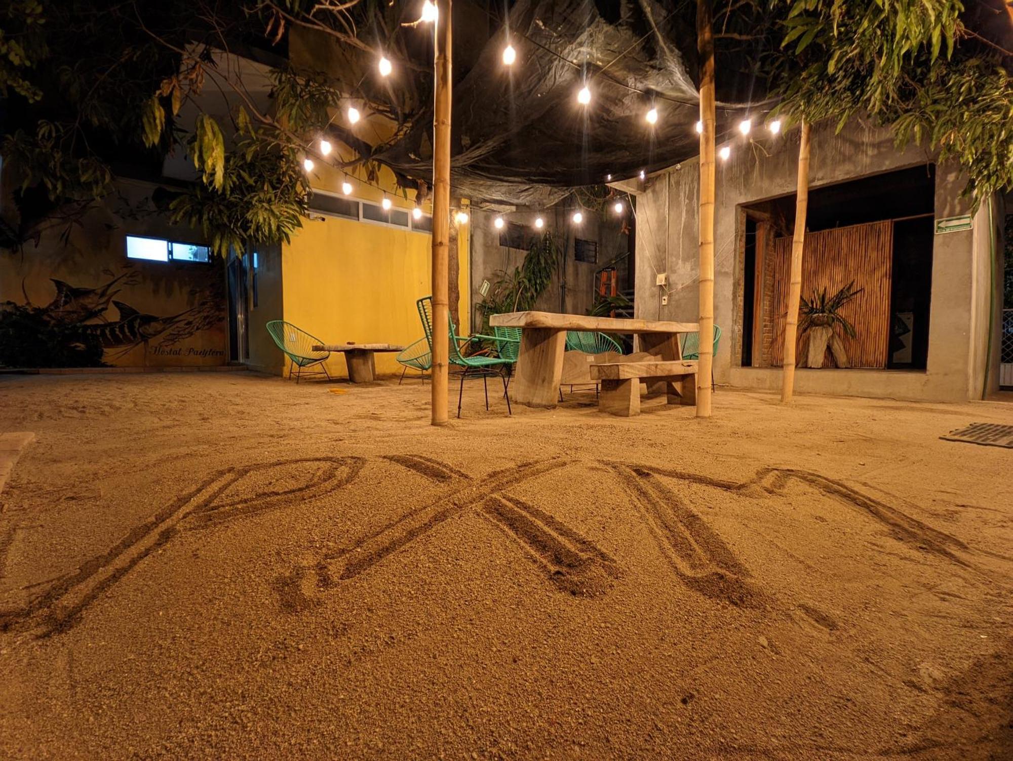 Guest house Paziflora -starlink- *
