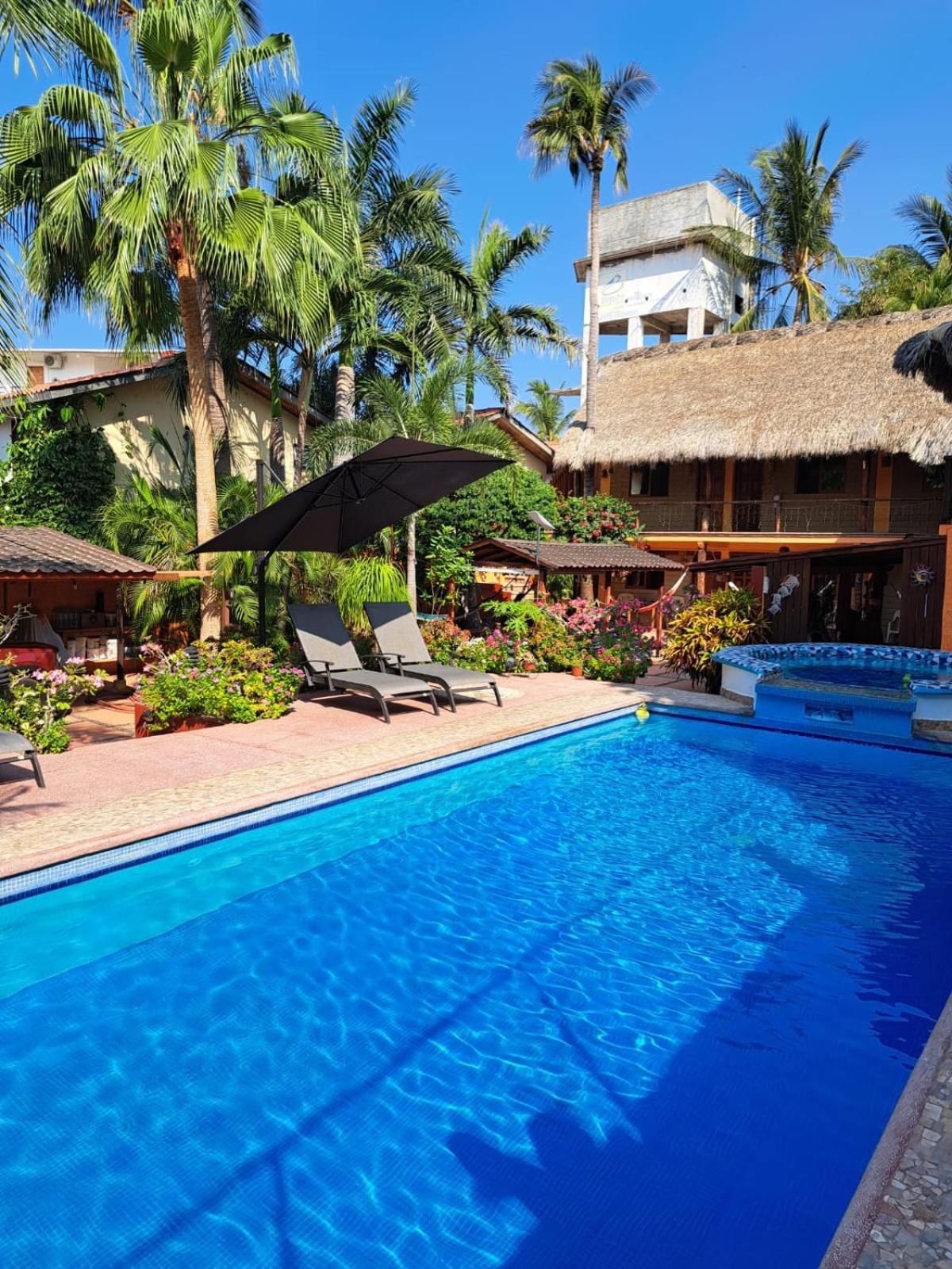 Hotelito Swiss Oasis, Playa Zicatela - Adults Only - Kitchen - Cocina Hotel
