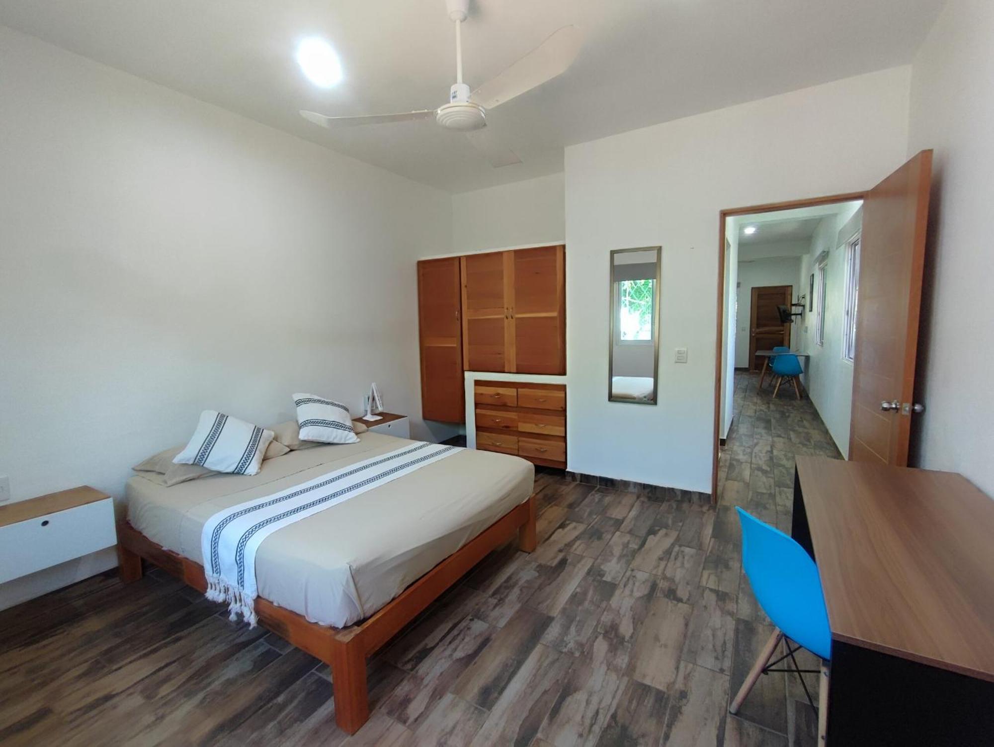 Apartment Adelfa *