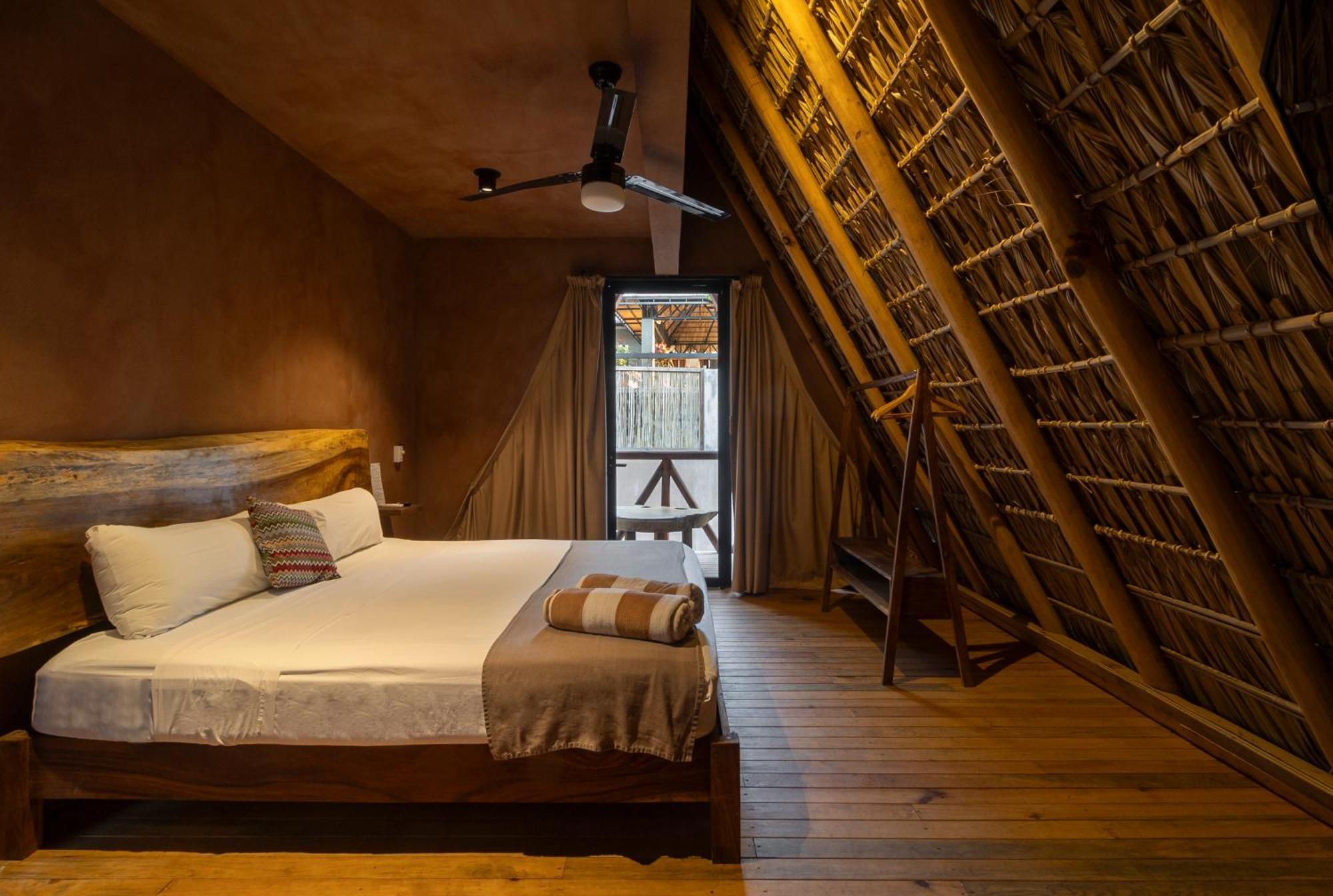Punta Navi - Adults Only - Boutique