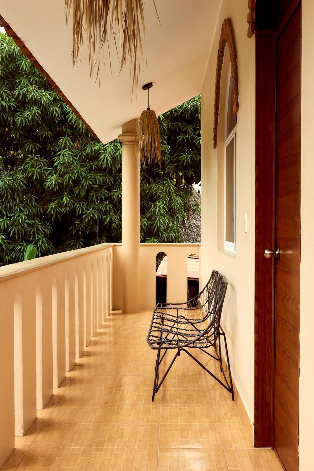 Casa Losodeli - Solo Adultos Hostal