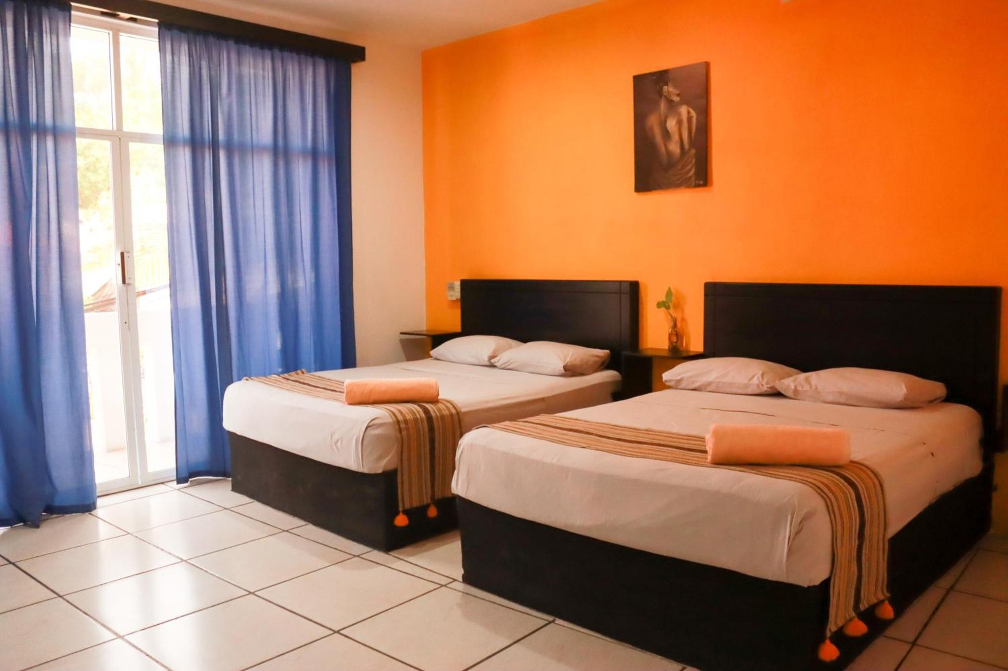 Casa Tacuba Hotel *