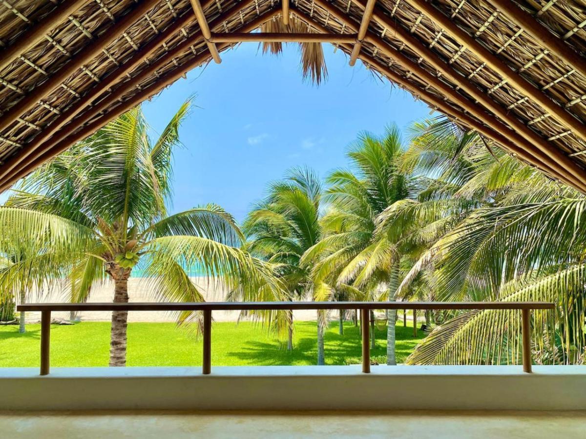 Villa Casa Mona - Beachfront Luxury - Verified Listing *
